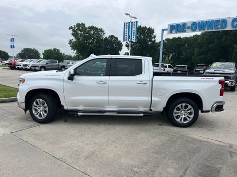 Used 2025 Chevrolet Silverado 1500 LTZ w/ Technology Package AWD/4WD image 4