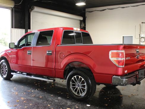 Used 2010 Ford F150 XLT RWD image 6