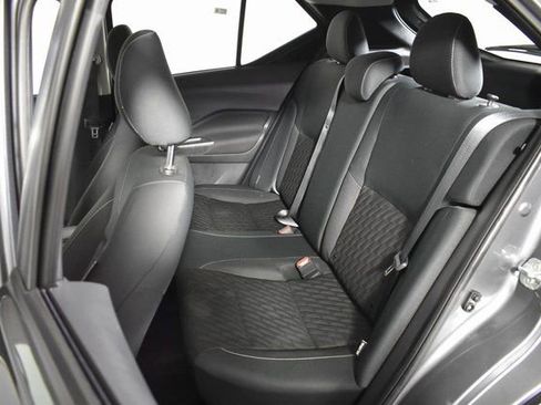 Used 2021 Nissan Kicks SV image 26