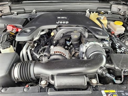 Certified 2020 Jeep Wrangler Unlimited Rubicon image 20