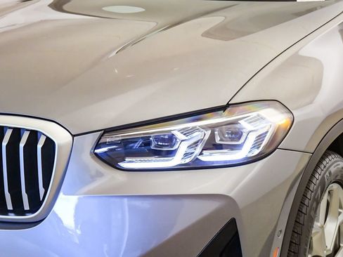 Used 2024 BMW X3 xDrive30i w/ Premium Package AWD/4WD image 9
