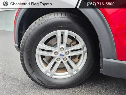 Used 2021 Ford Explorer XLT RWD image 13