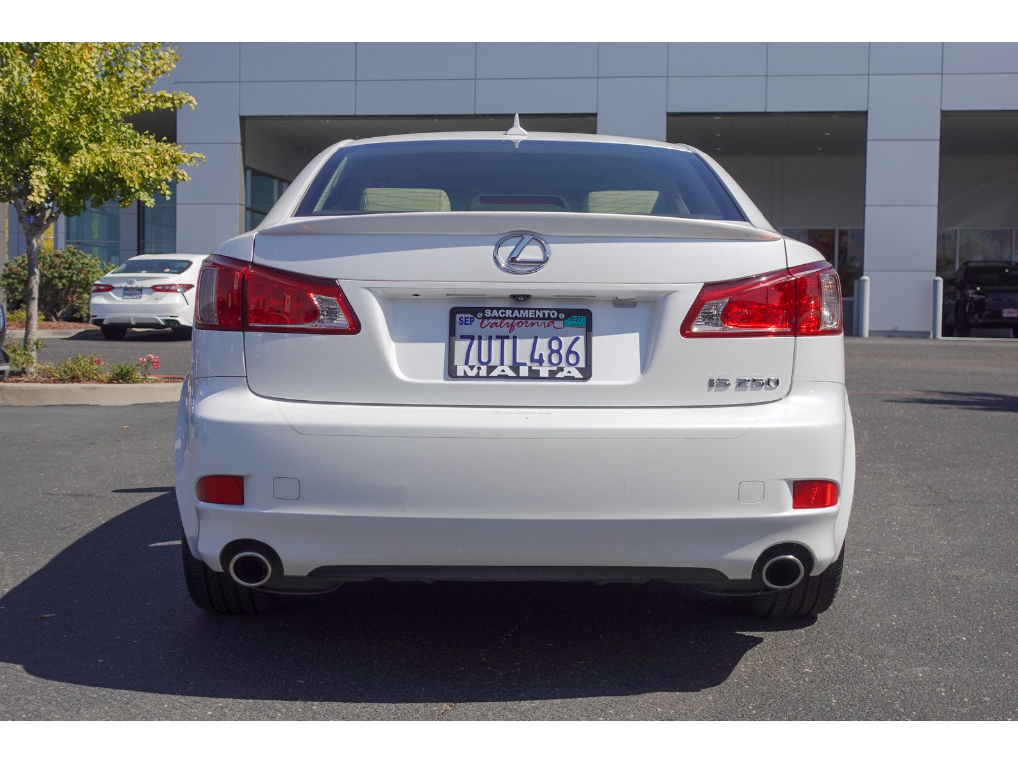 Used 2012 Lexus IS 250 w/ Premium Pkg Value Edition RWD image 4