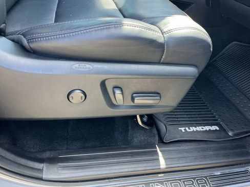 Used 2018 Toyota Tundra Platinum AWD/4WD image 49