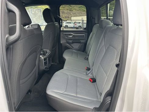 Used 2023 RAM 1500 Big Horn AWD/4WD image 18