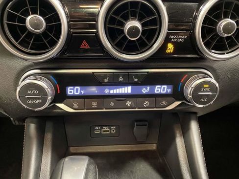 Used 2022 Nissan Sentra SR w/ Trunk Package image 21