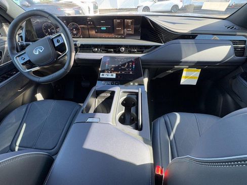 New 2026 INFINITI QX80 SPORT AWD w/ Sport Exterior Package image 6