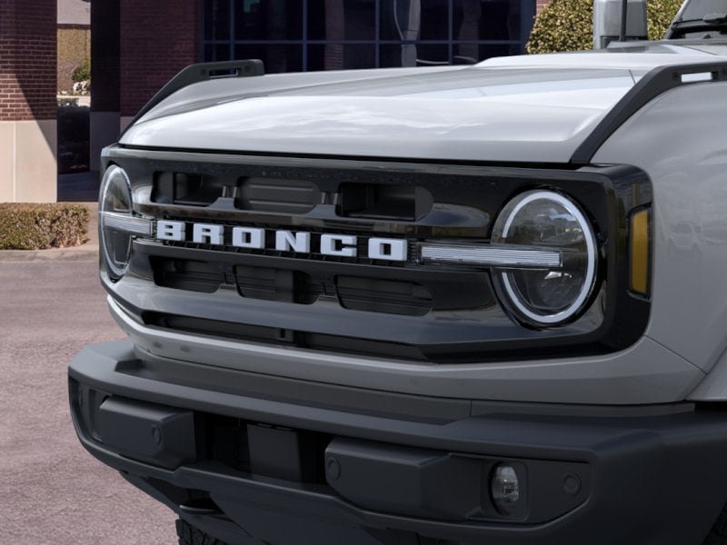 New 2026 Ford Bronco Outer Banks AWD/4WD image 19