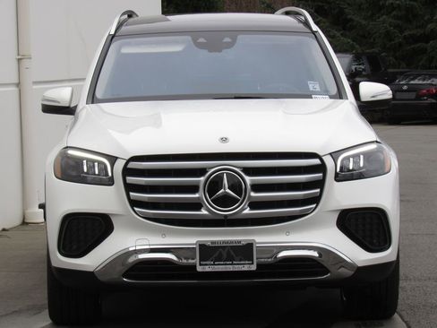 New 2026 Mercedes-Benz GLS 450 GLS 450 image 3