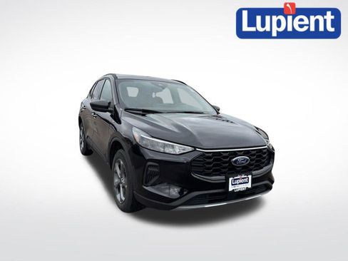 Used 2025 Ford Escape ST-Line AWD/4WD image 1