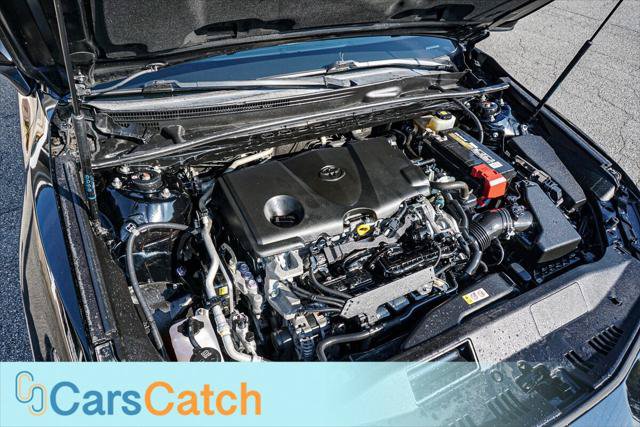 Used 2018 Toyota Camry SE FWD image 40