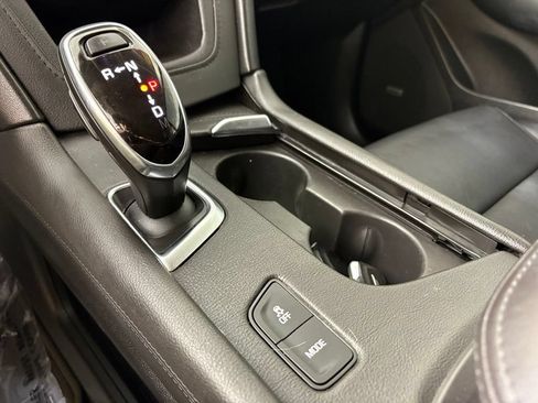 Used 2019 Cadillac XT5 Premium Luxury FWD image 33