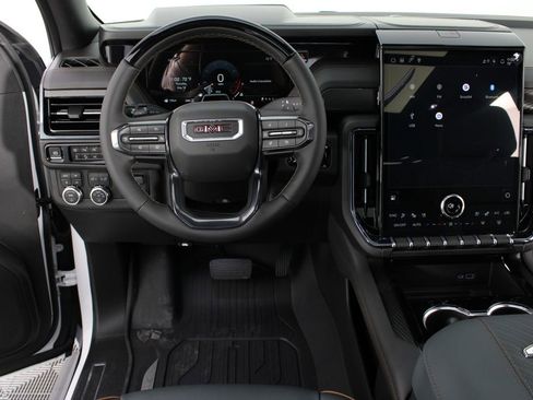 New 2026 GMC Yukon XL AT4 w/ AT4 Premium Plus Package AWD/4WD image 14