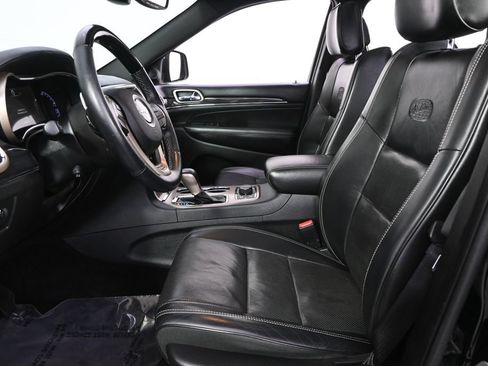 Used 2017 Jeep Grand Cherokee Overland AWD/4WD image 13