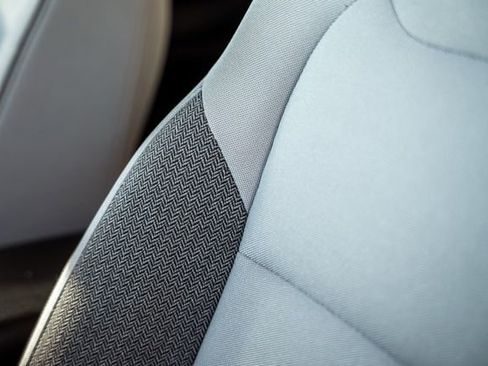 Used 2025 Chevrolet TrailBlazer LT image 29