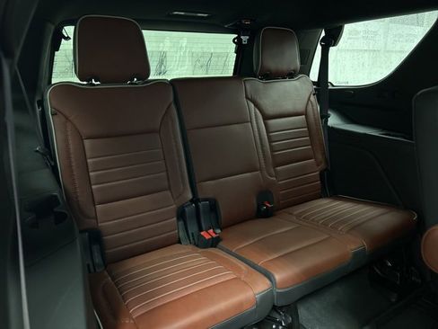 Used 2024 GMC Yukon Denali Ultimate image 30