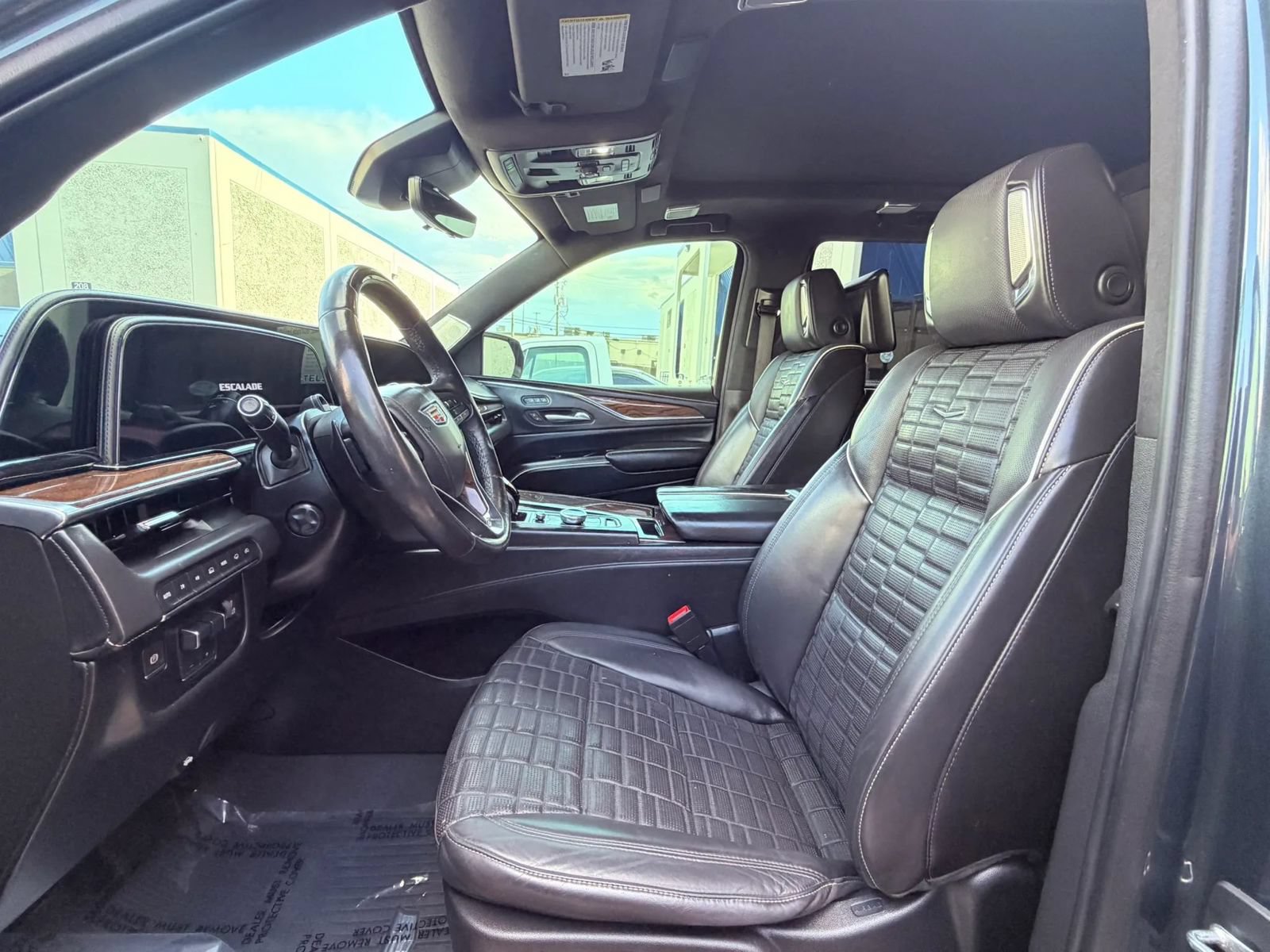 Used 2021 Cadillac Escalade Sport Platinum AWD/4WD image 10