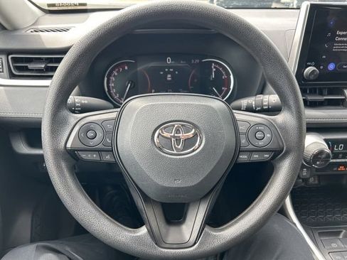 Used 2024 Toyota RAV4 XLE FWD image 12
