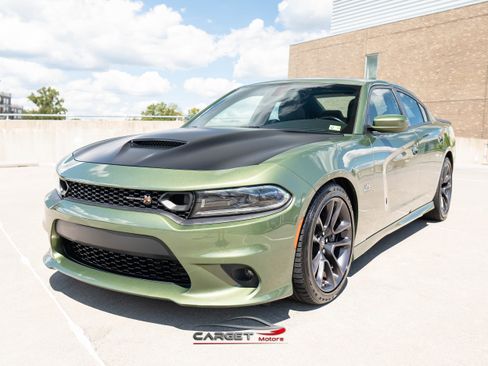 Used 2022 Dodge Charger Scat Pack image 3