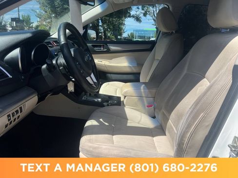 Used 2015 Subaru Legacy 2.5i Premium AWD/4WD image 9