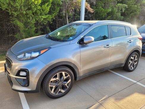 Used 2020 Kia Sportage EX FWD image 1