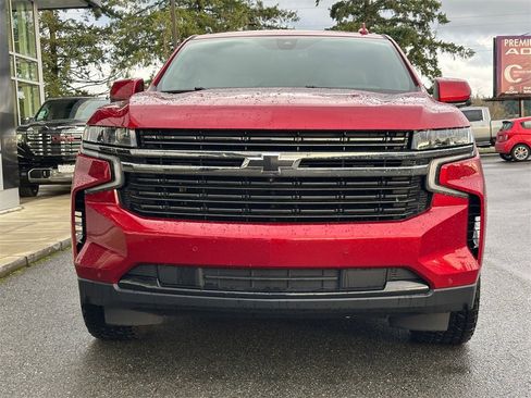 Used 2021 Chevrolet Suburban RST w/ Luxury Package image 8