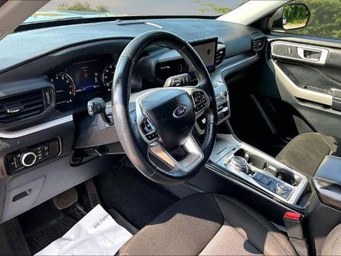 Certified 2023 Ford Explorer XLT AWD/4WD image 13
