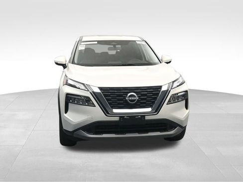 Used 2023 Nissan Rogue SV AWD/4WD image 8