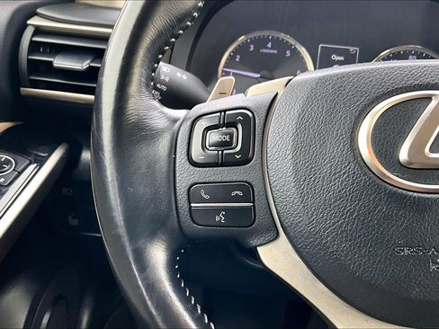 Used 2017 Lexus IS 300 AWD image 24