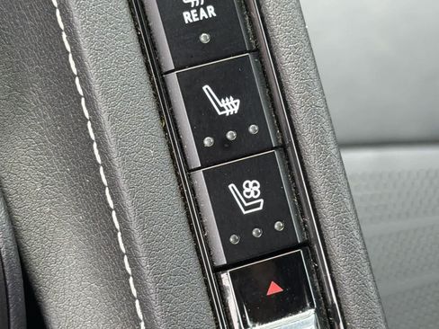 Used 2021 Chevrolet Corvette 2LT w/ Z51 Performance Package image 22