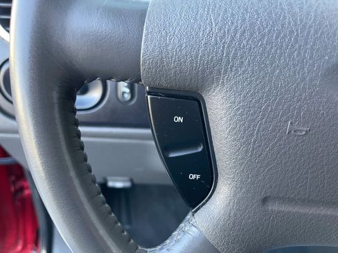 Used 2003 Ford Expedition XLT image 26