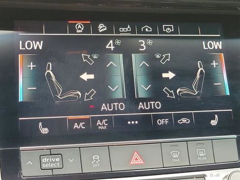 Used 2020 Audi SQ7 Premium Plus w/ Driver Assistance Package image 69