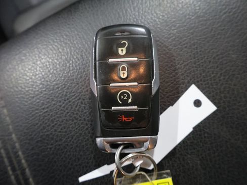 Used 2020 RAM 1500 Big Horn AWD/4WD image 23