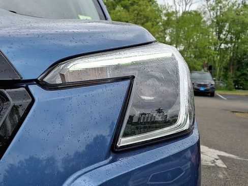 Used 2023 Subaru Forester Premium AWD/4WD image 9