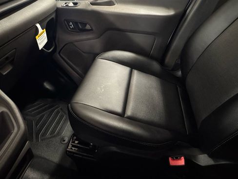 Used 2024 Ford Transit 350 AWD w/ Exterior Upgrade Package image 22
