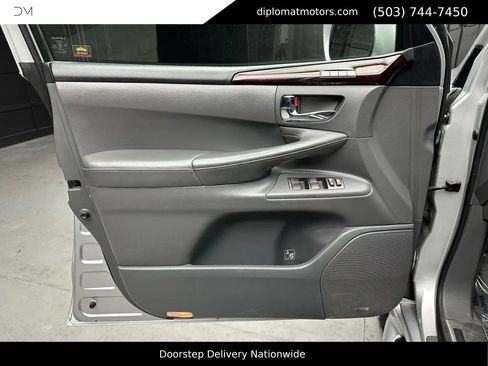 Used 2009 Lexus LX 570 4WD image 21