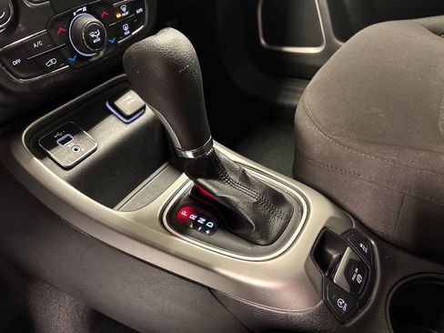 Used 2021 Jeep Compass Sport w/ Cold Weather Group image 37