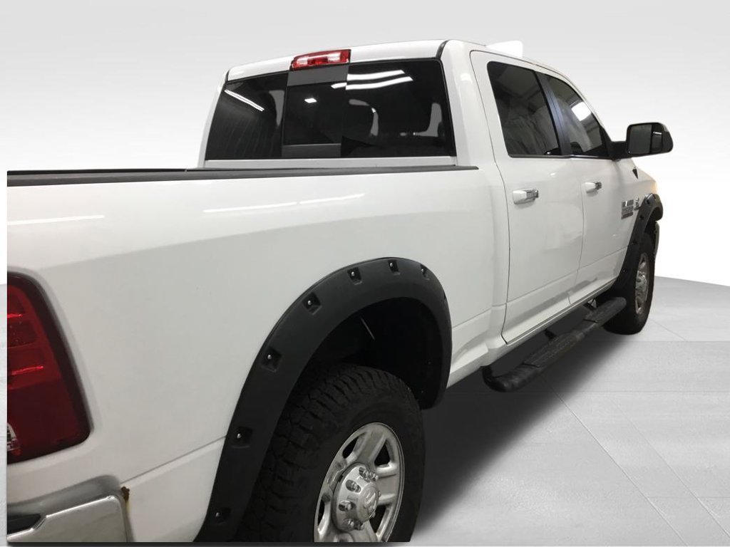 Used 2015 RAM 2500 SLT AWD/4WD image 30