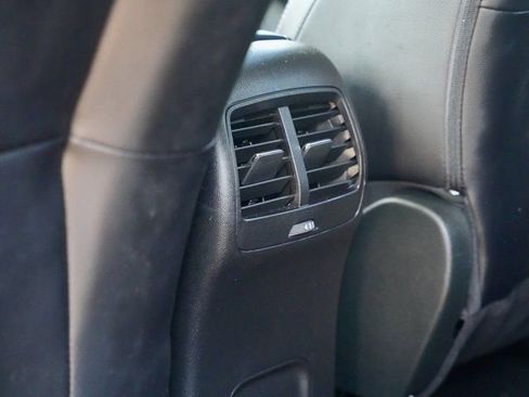 Used 2022 Ford Escape SEL w/ Technology Package image 12