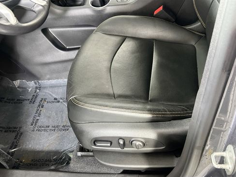 Used 2020 GMC Terrain SLT image 18