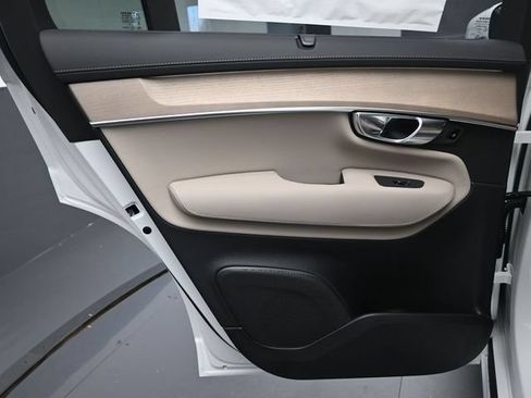 Certified 2026 Volvo XC90 B6 Ultra AWD/4WD image 23