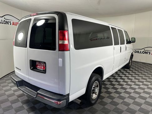 Used 2018 Chevrolet Express 3500 LT w/ LT Preferred Equipment Group RWD image 7