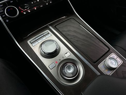 Used 2023 Genesis GV80 2.5T w/ Prestige 20" Package image 22