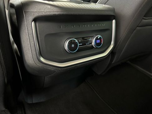 Certified 2025 Ford Expedition Active RWD image 28