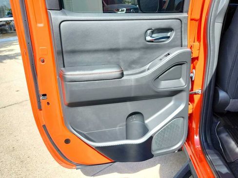 Used 2025 Nissan Frontier PRO-4X w/ Interior Protection Package AWD/4WD image 30