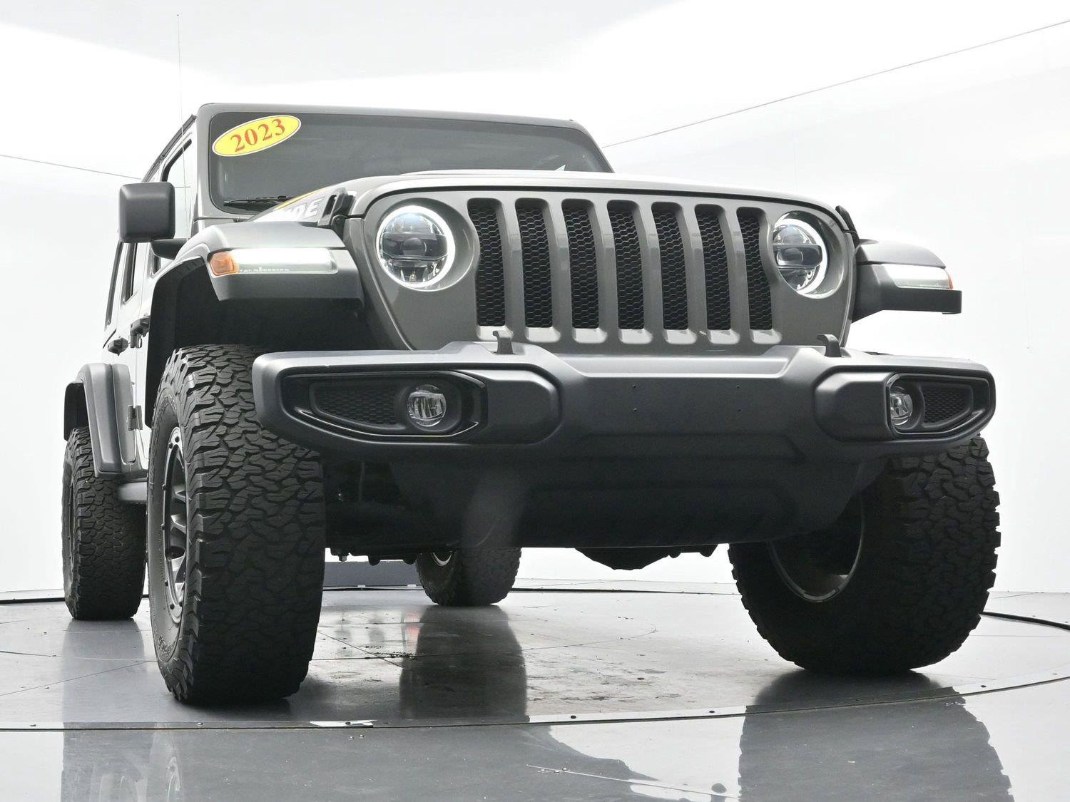 Used 2023 Jeep Wrangler Unlimited Sport AWD/4WD image 39