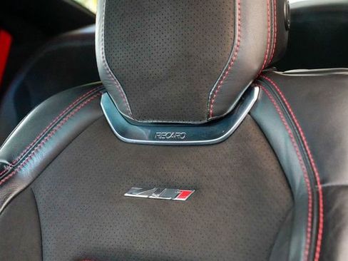 Used 2019 Chevrolet Camaro ZL1 image 55