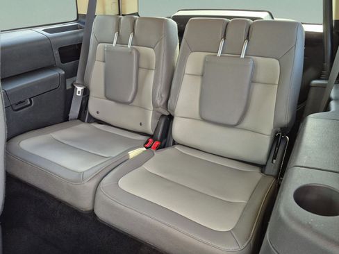 Used 2019 Ford Flex SEL w/ Equipment Group 202A FWD image 18