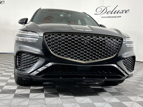 Used 2023 Genesis GV70 3.5T Sport w/ Sport Prestige Package image 31