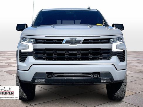 Used 2025 Chevrolet Silverado 1500 RST image 3